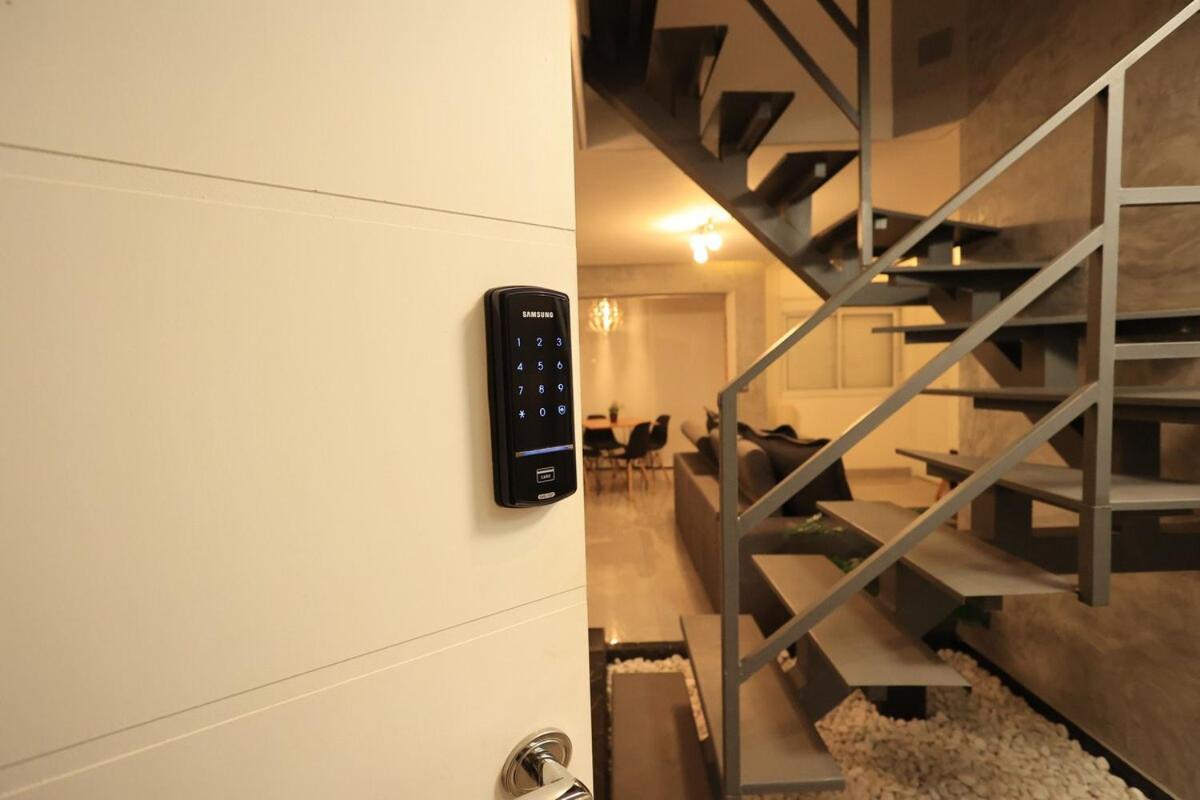 Apartamento A2403-cobertura Duplex-morumbis E Einstein *